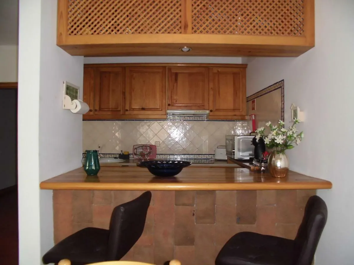 Alta Oura Top Floor Apartment Albufeira