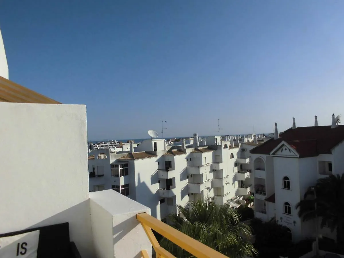 Alta Oura Top Floor Apartment Albufeira